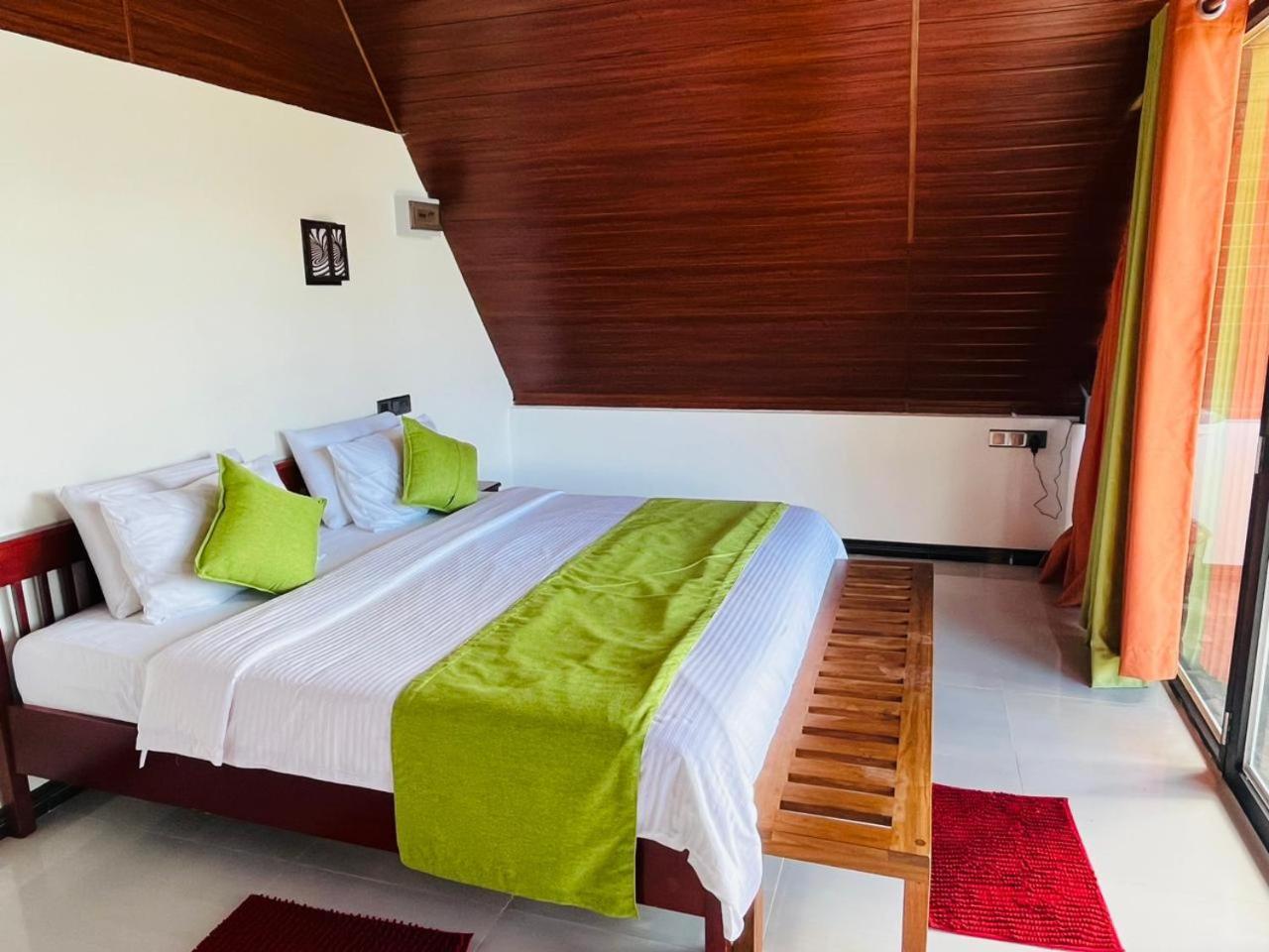 Cloudy Hill Cottage Ella Luaran gambar