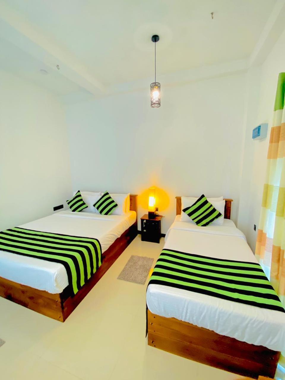Cloudy Hill Cottage Ella Luaran gambar