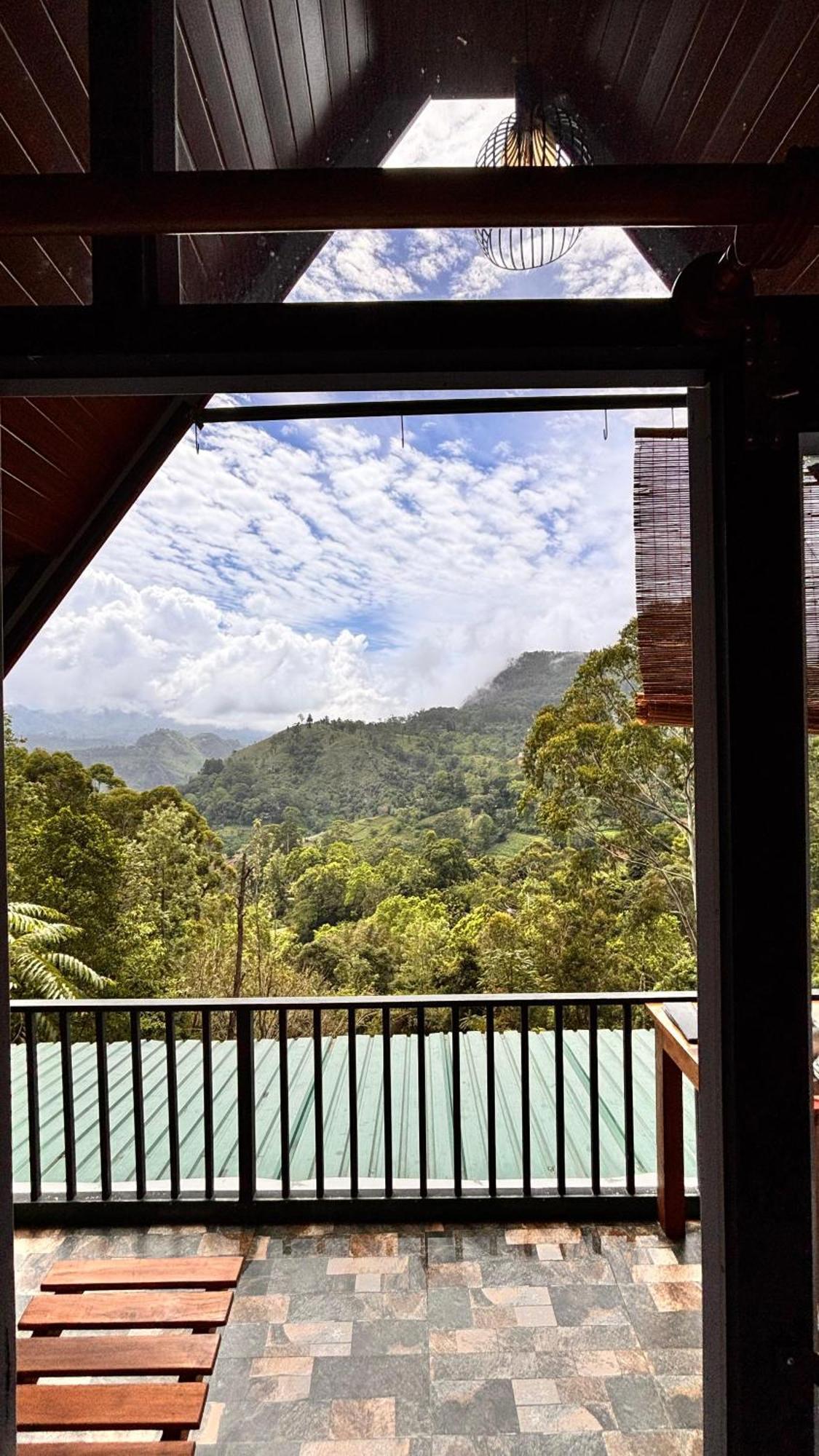 Cloudy Hill Cottage Ella Luaran gambar