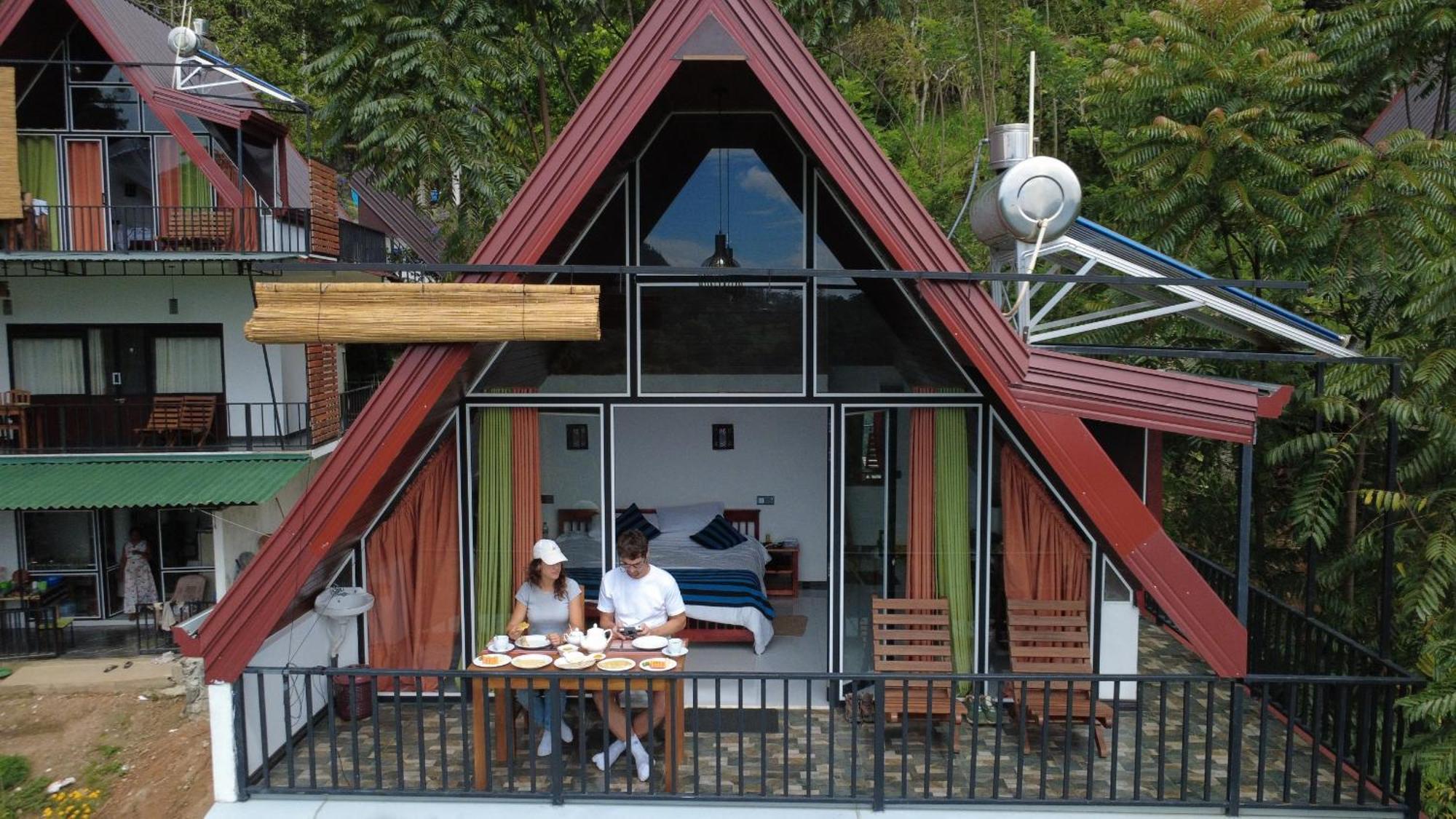Cloudy Hill Cottage Ella Luaran gambar